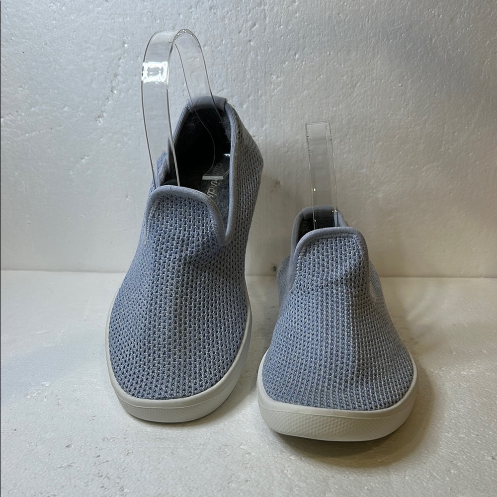 Allbirds women s Tree lounger  W 7 blue Lightweight